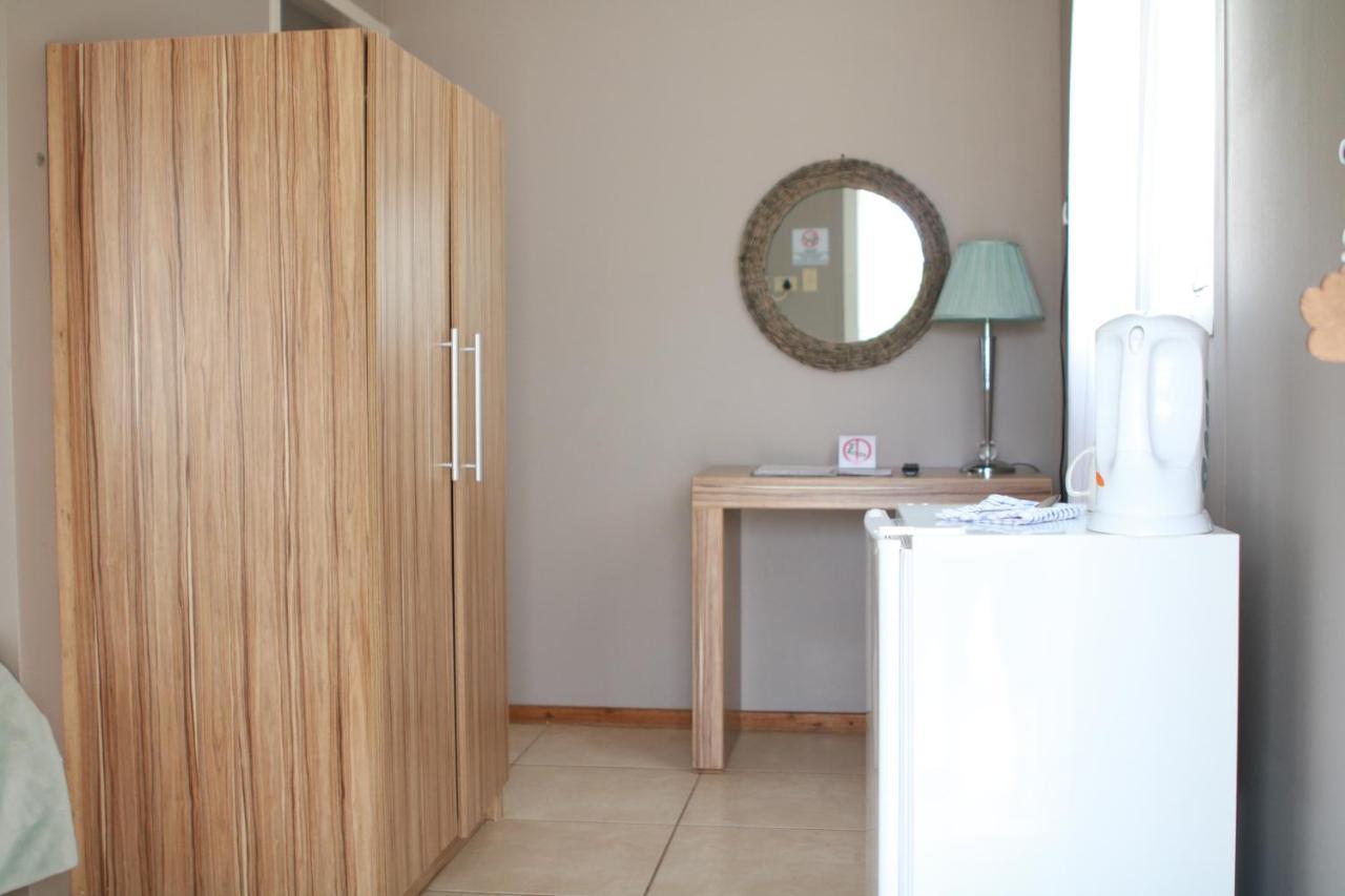 Maritz Country Lodge Keetmanshoop Exterior foto